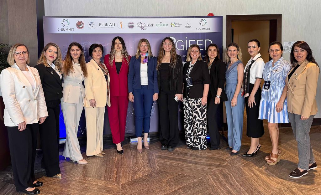 İZİKAD C- SUMMIT 2025’E KATILDI